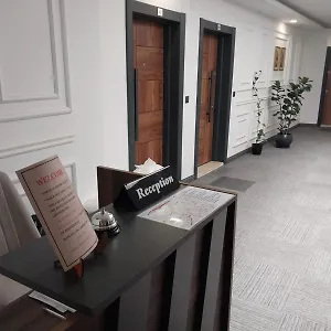 Royal Homes 403 Hotel
